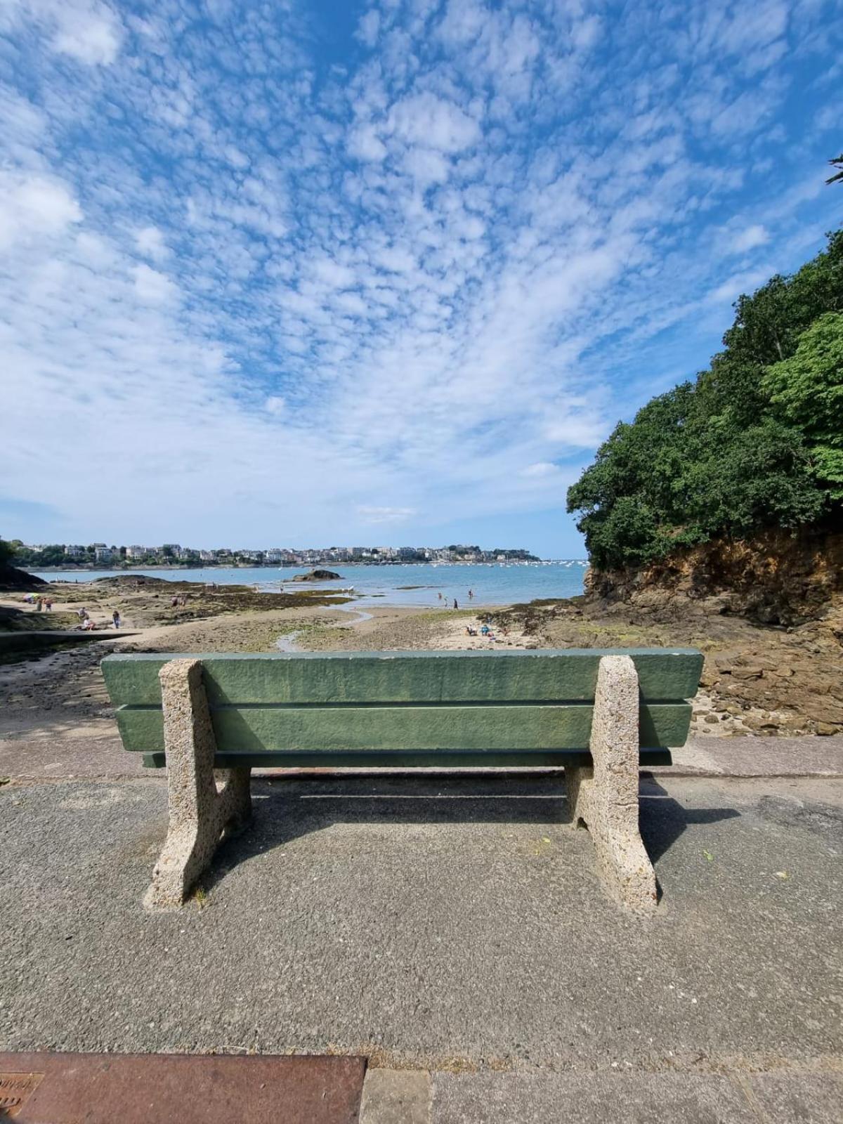 Brise Marine Du Prieure Spacieux Lumineux A 2 Min De La Plage Dinard Luaran gambar